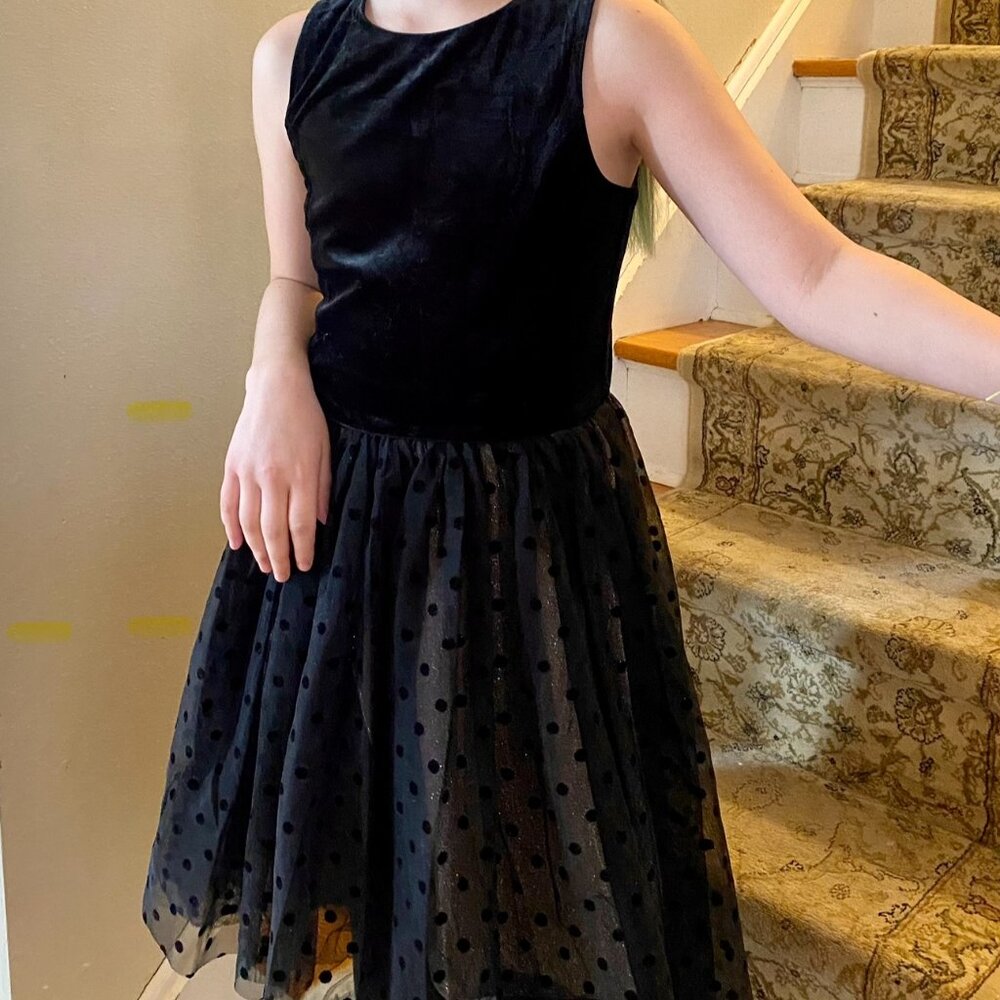 Zunie black velvet & chiffon dress size 16